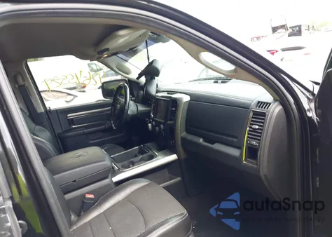 2016 Ram 1500 Sport z USA, uszkodzony, nr VIN 1C6RR7MT5GS351843